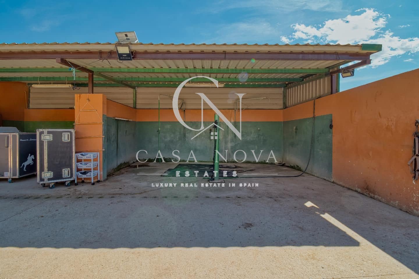 4 slaapkamer Villa te koop in Betera met zwembad garage - € 2.250.000 (Ref: 9961076)