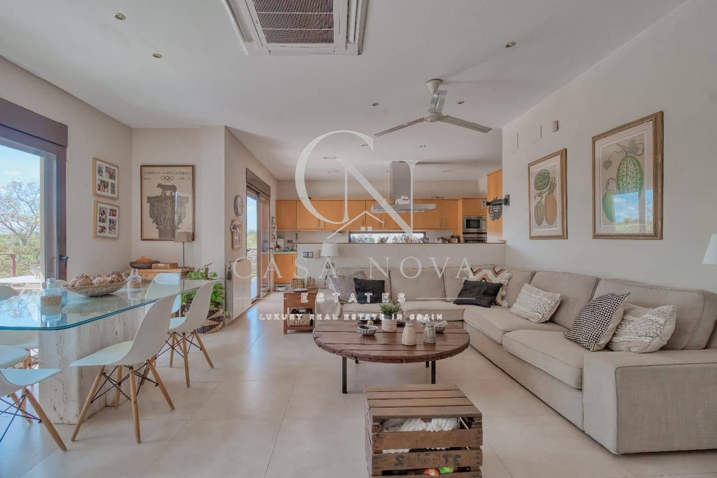 4 slaapkamer Villa te koop in Betera met zwembad garage - € 2.250.000 (Ref: 9961076)