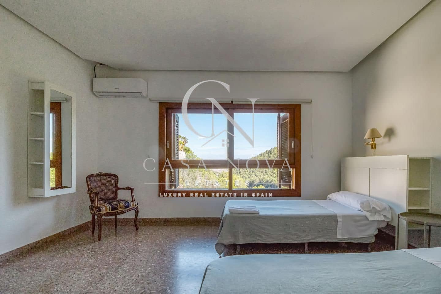 12 bedroom Villa for sale in Favara with pool garage - € 5,000,000 (Ref: 9961077)