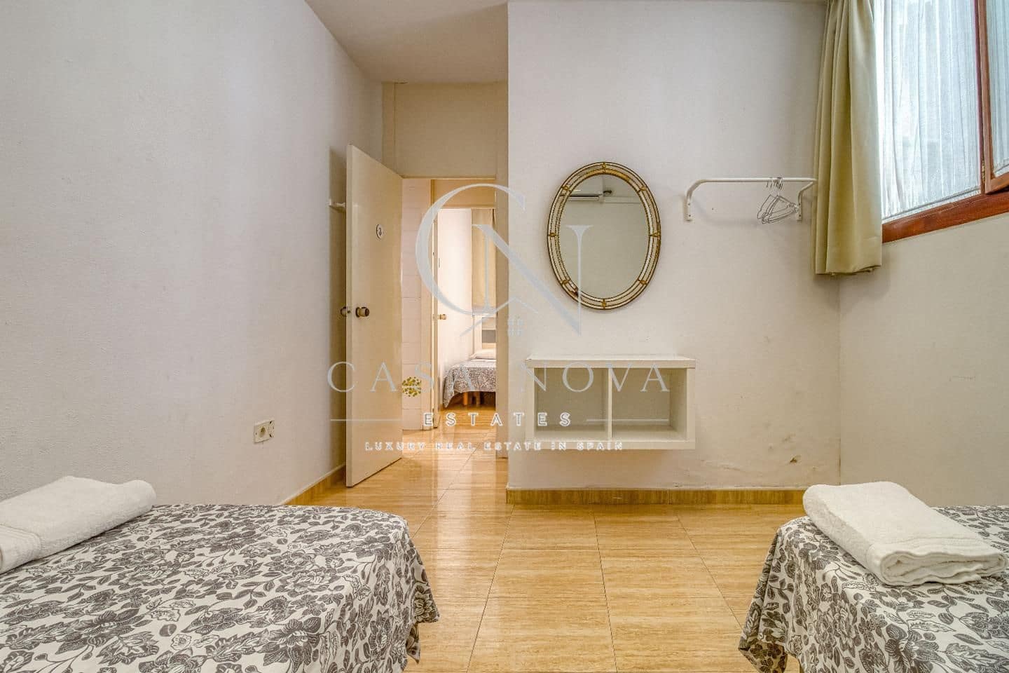 12 bedroom Villa for sale in Favara with pool garage - € 5,000,000 (Ref: 9961077)