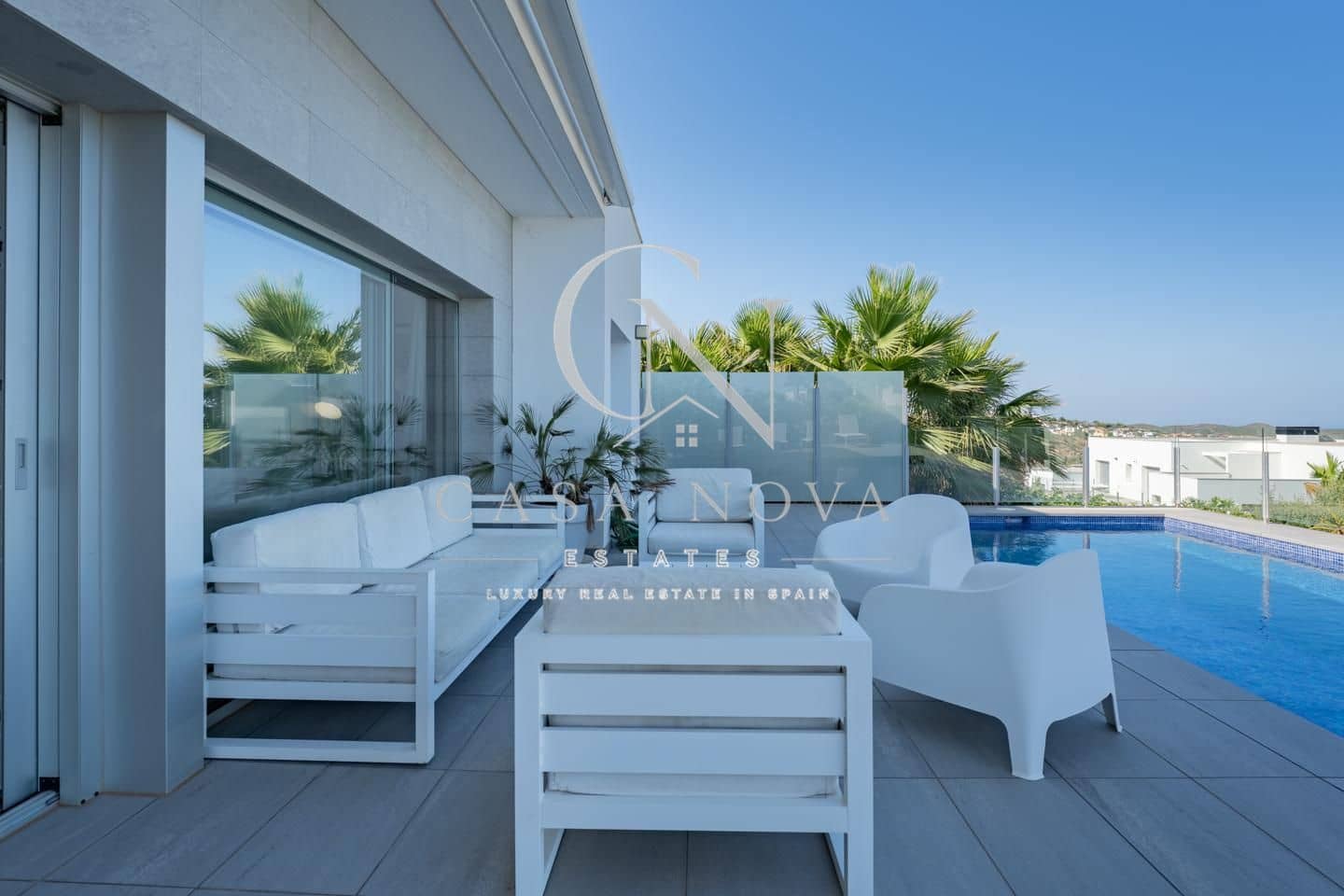 4 sypialnia Willa na sprzedaż w Cumbre del Sol z basenem - 980 000 € (Ref: 9961078)