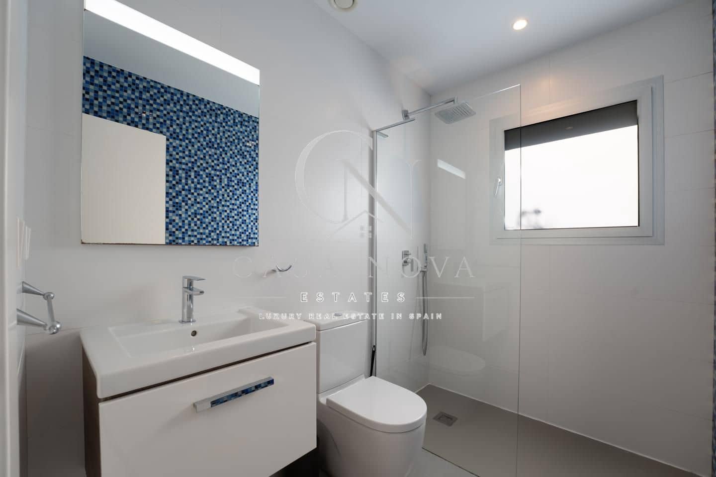 4 sypialnia Willa na sprzedaż w Cumbre del Sol z basenem - 980 000 € (Ref: 9961078)