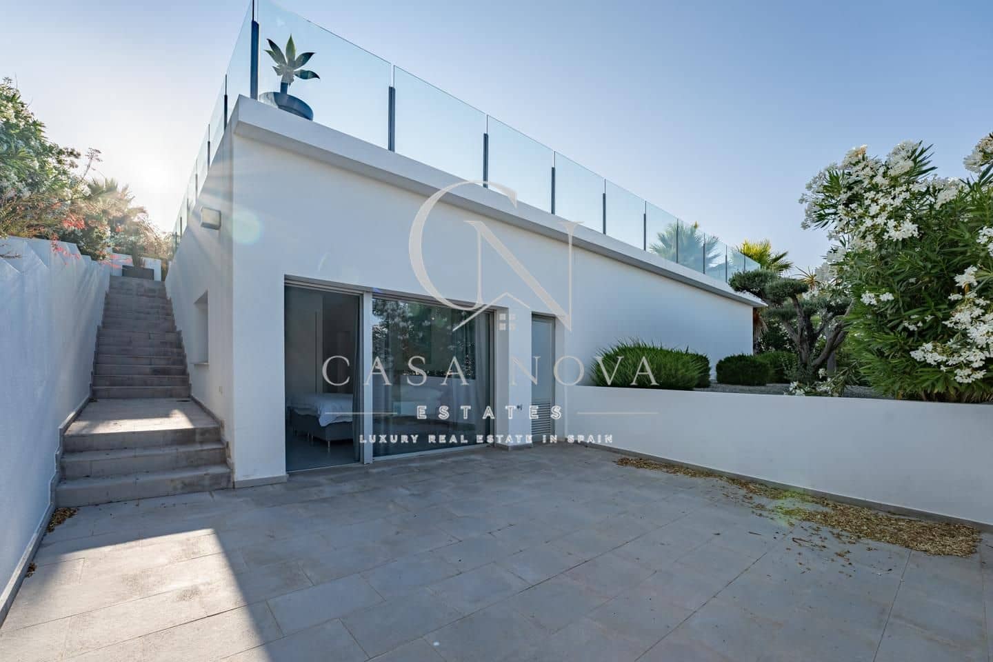 4 sypialnia Willa na sprzedaż w Cumbre del Sol z basenem - 980 000 € (Ref: 9961078)