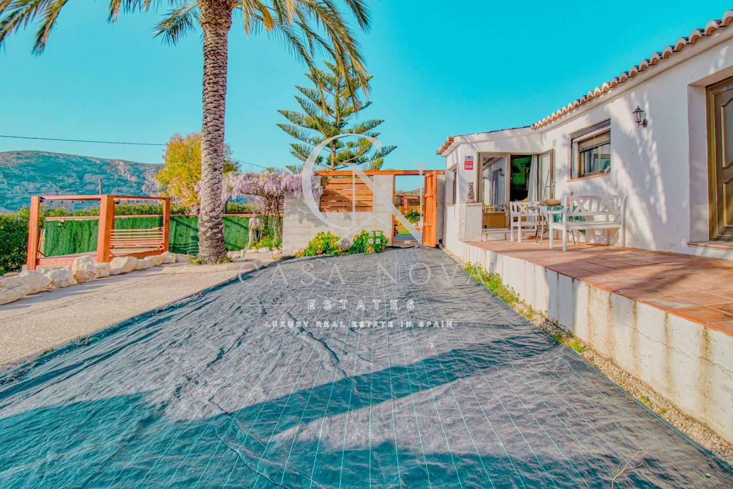 3 soveværelse Villa til salg i Teulada med swimmingpool - € 490.000 (Ref: 9961079)