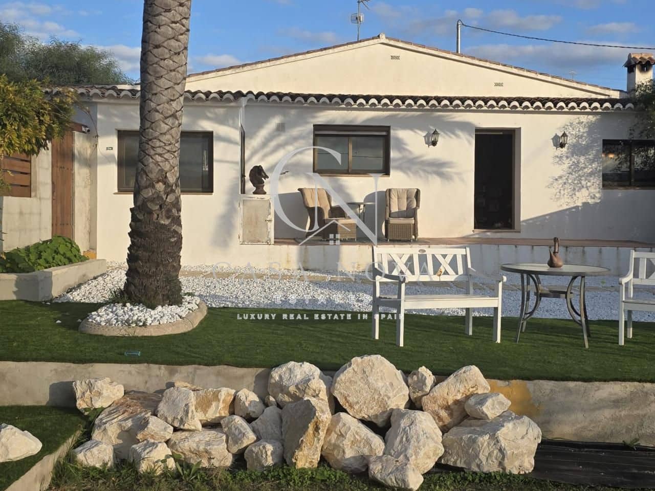 3 soveværelse Villa til salg i Teulada med swimmingpool - € 490.000 (Ref: 9961079)