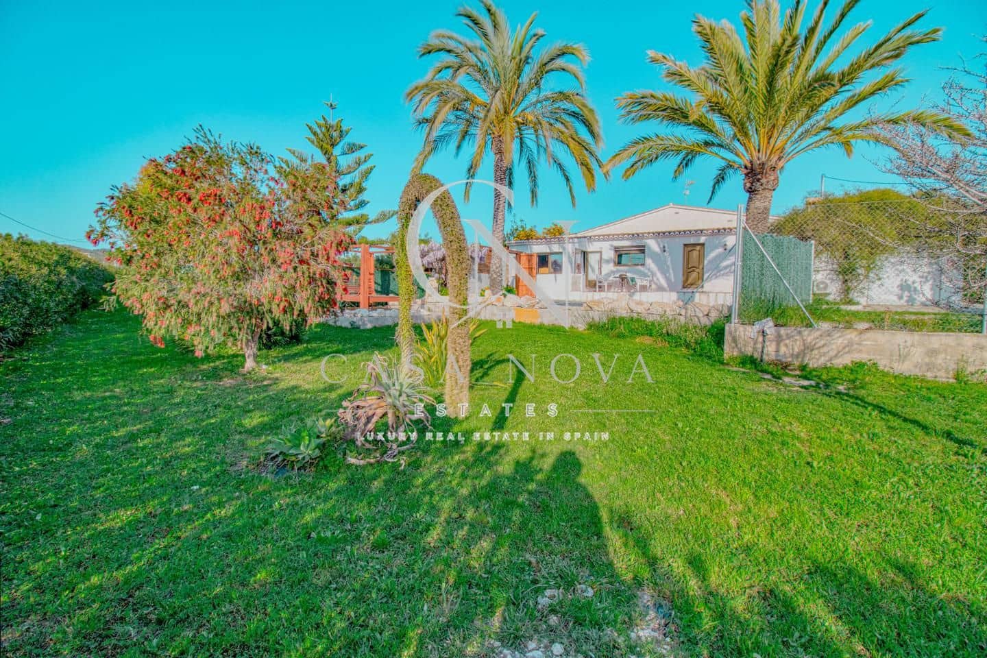 3 soveværelse Villa til salg i Teulada med swimmingpool - € 490.000 (Ref: 9961079)