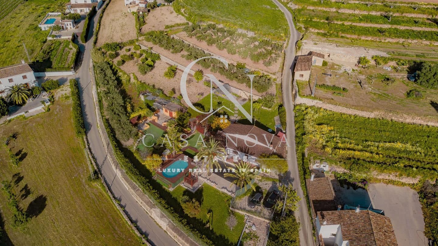 3 soveværelse Villa til salg i Teulada med swimmingpool - € 490.000 (Ref: 9961079)