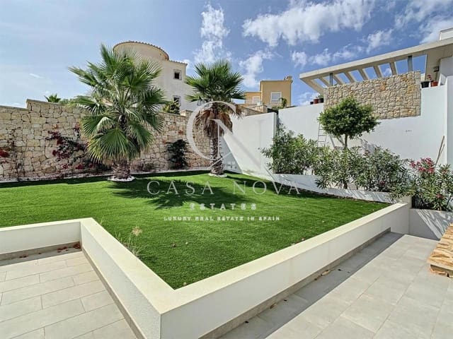 4 soveværelse Villa til salg i Cumbre del Sol, Benitachell / Benitatxell med swimmingpool - € 1.150.000 (Ref: 9961080)