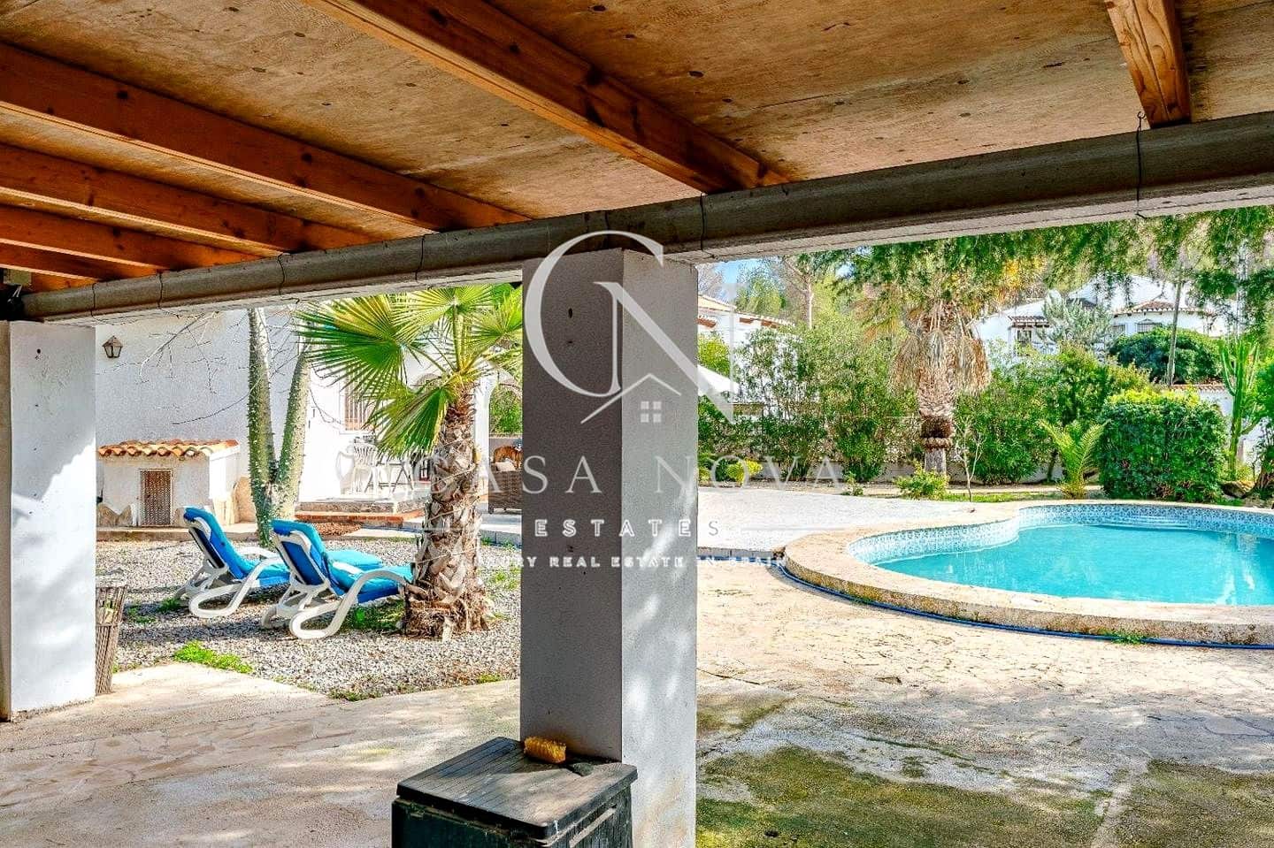 2 quarto Moradia para venda em Moraira com piscina - 550 000 € (Ref: 9990140)