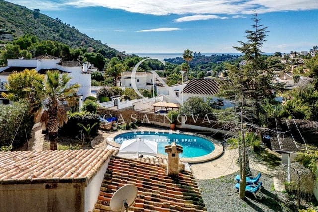2 soveværelse Villa til salg i Paichi, Teulada-Moraira med swimmingpool - € 550.000 (Ref: 9990140)