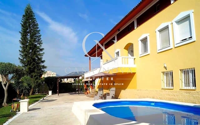 7 bedroom Villa for sale in Oliva Pueblo, Oliva with pool garage - € 1,650,000 (Ref: 9990141)