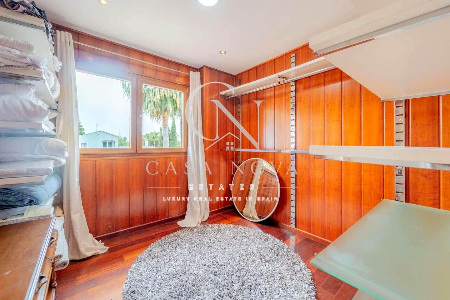 8 sypialnia Willa do wynajęcia w Betera z basenem garażem - 5 000 € (Ref: 9994691)