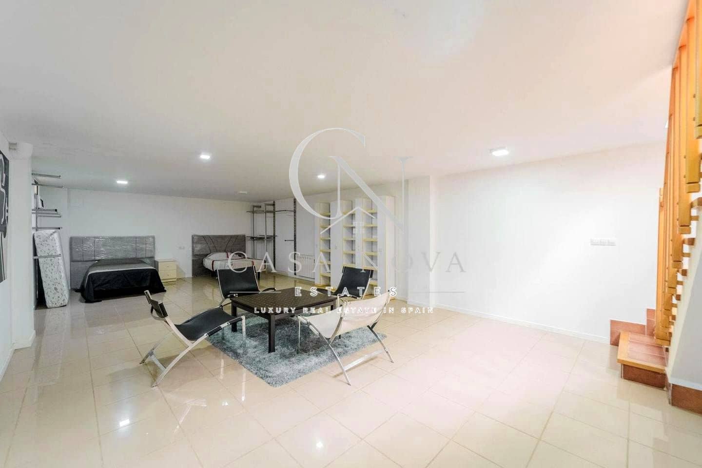 8 sypialnia Willa do wynajęcia w Betera z basenem garażem - 5 000 € (Ref: 9994691)