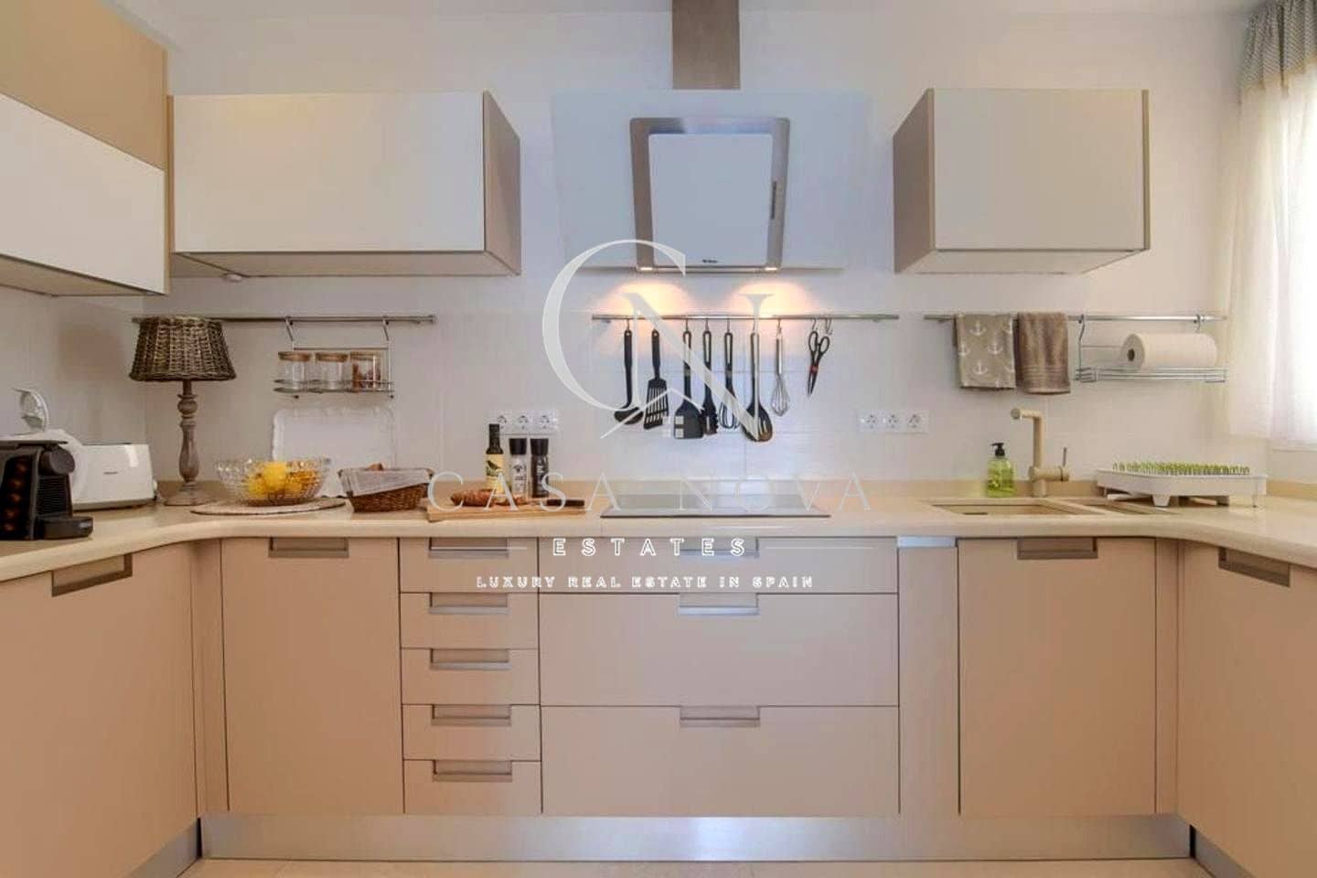 3 soveværelse Lejlighed til salg i Moraira - € 679.000 (Ref: 9994695)