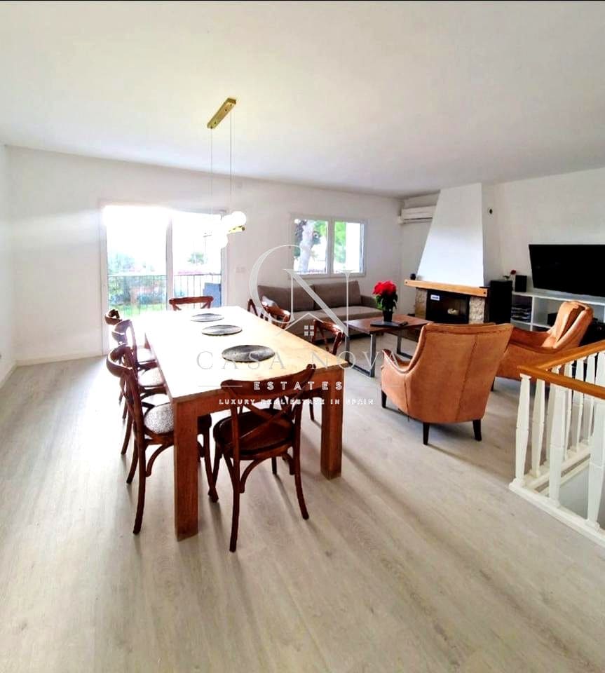 5 soverom Villa til salgs i Calpe / Calp med svømmebasseng - € 719 000 (Ref: 9994696)