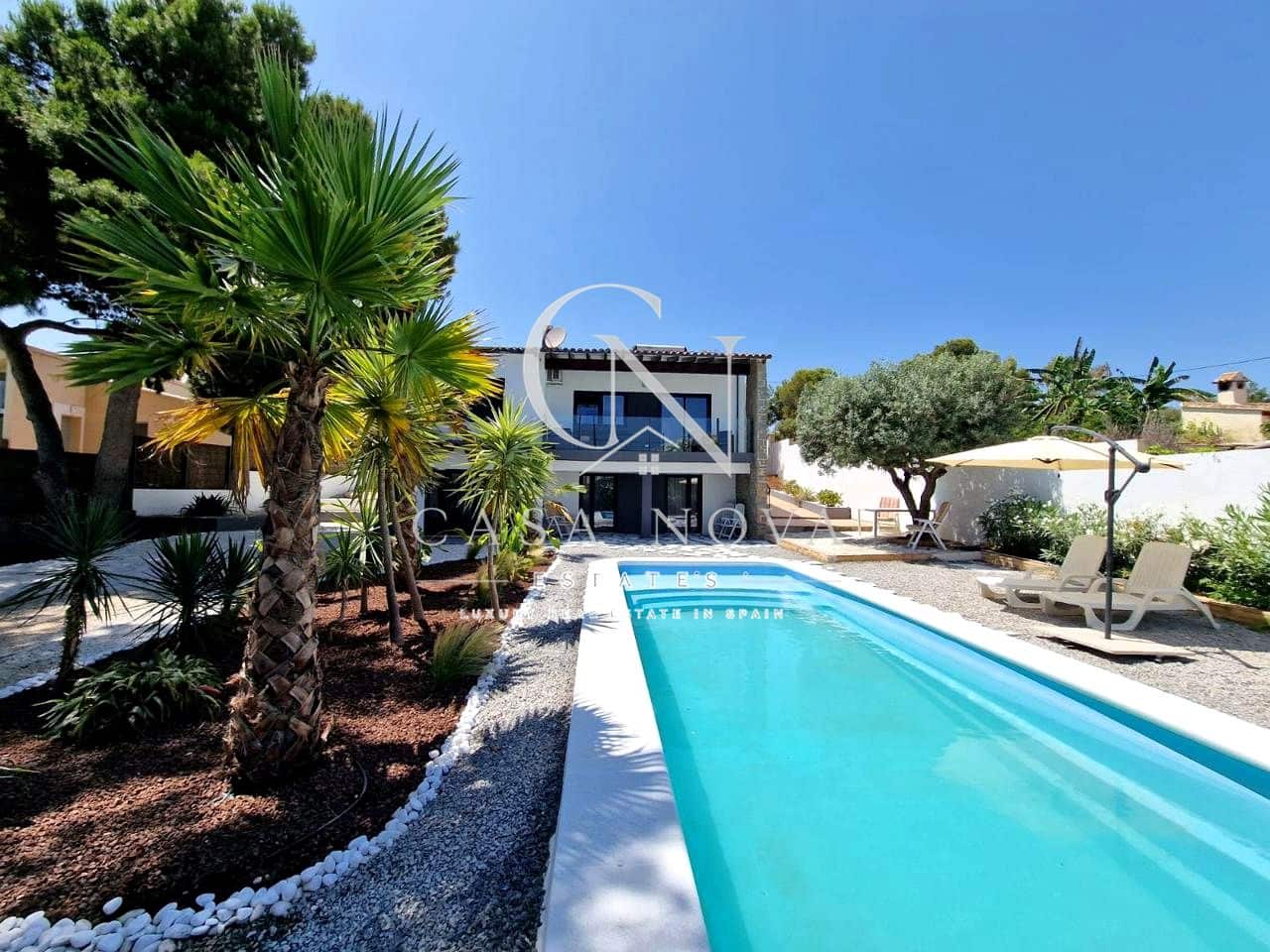 5 soverom Villa til salgs i Calpe / Calp med svømmebasseng - € 719 000 (Ref: 9994696)