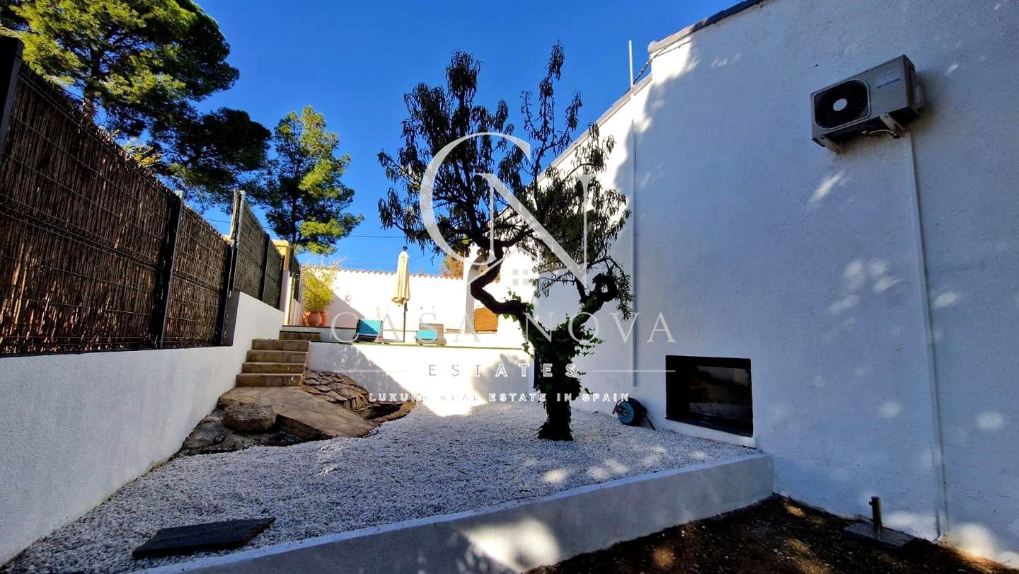 5 soverom Villa til salgs i Calpe / Calp med svømmebasseng - € 719 000 (Ref: 9994696)