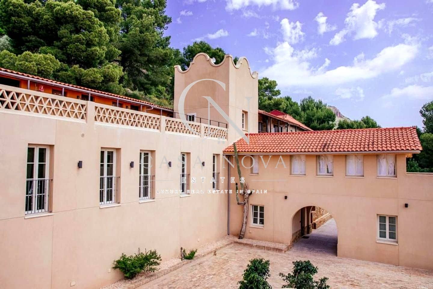 16 soveværelse Villa til salg i Naquera - € 3.650.000 (Ref: 9994713)