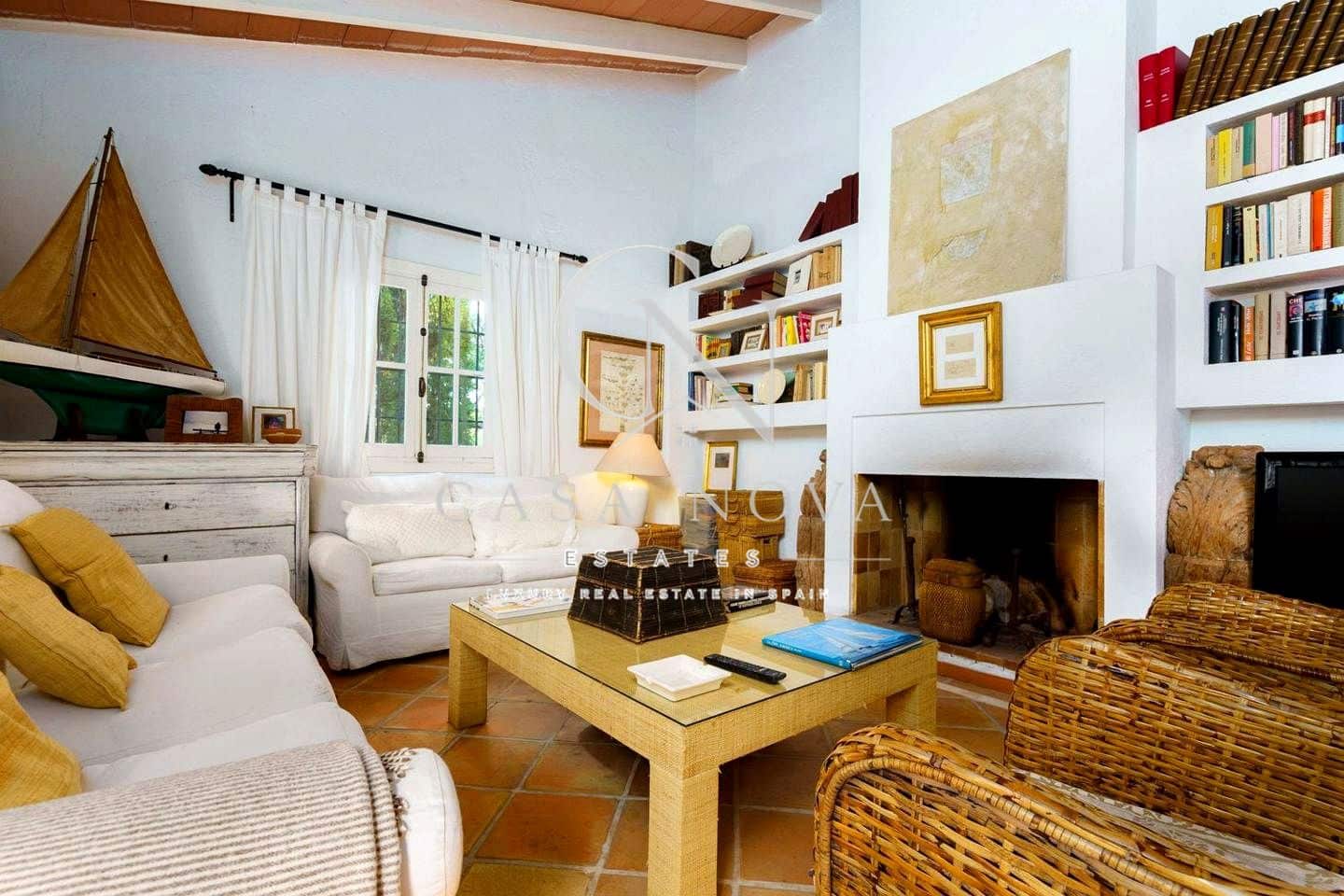 Chalet de 8 habitaciones en Altea en venta con piscina garaje - 3.200.000 € (Ref: 9996495)