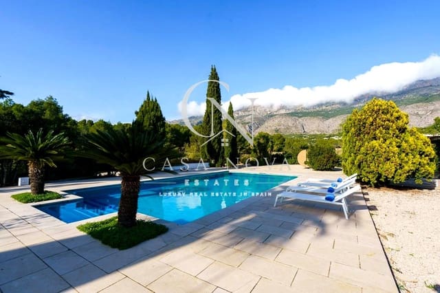 Chalet de 8 habitaciones en Altea en venta con piscina garaje - 3.200.000 € (Ref: 9996495)