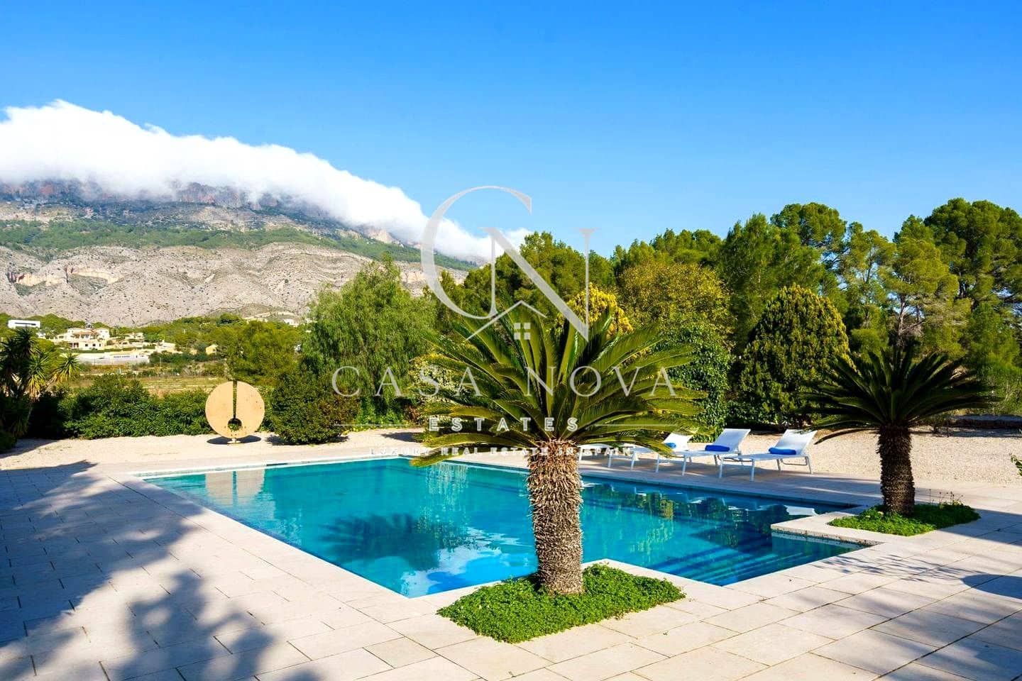 Chalet de 8 habitaciones en Altea en venta con piscina garaje - 3.200.000 € (Ref: 9996495)