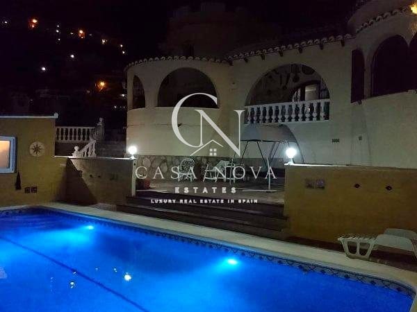 5 bedroom Villa for sale in Cumbre del Sol with pool garage - € 585,000 (Ref: 9996496)