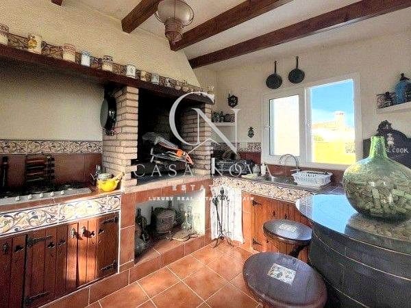 5 bedroom Villa for sale in Cumbre del Sol with pool garage - € 585,000 (Ref: 9996496)