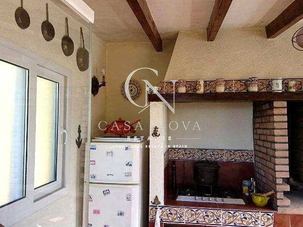 5 bedroom Villa for sale in Cumbre del Sol with pool garage - € 585,000 (Ref: 9996496)