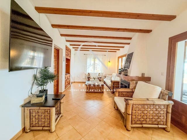 4 soverom Villa til salgs i El Montgó, Dénia - € 565 000 (Ref: 9996567)