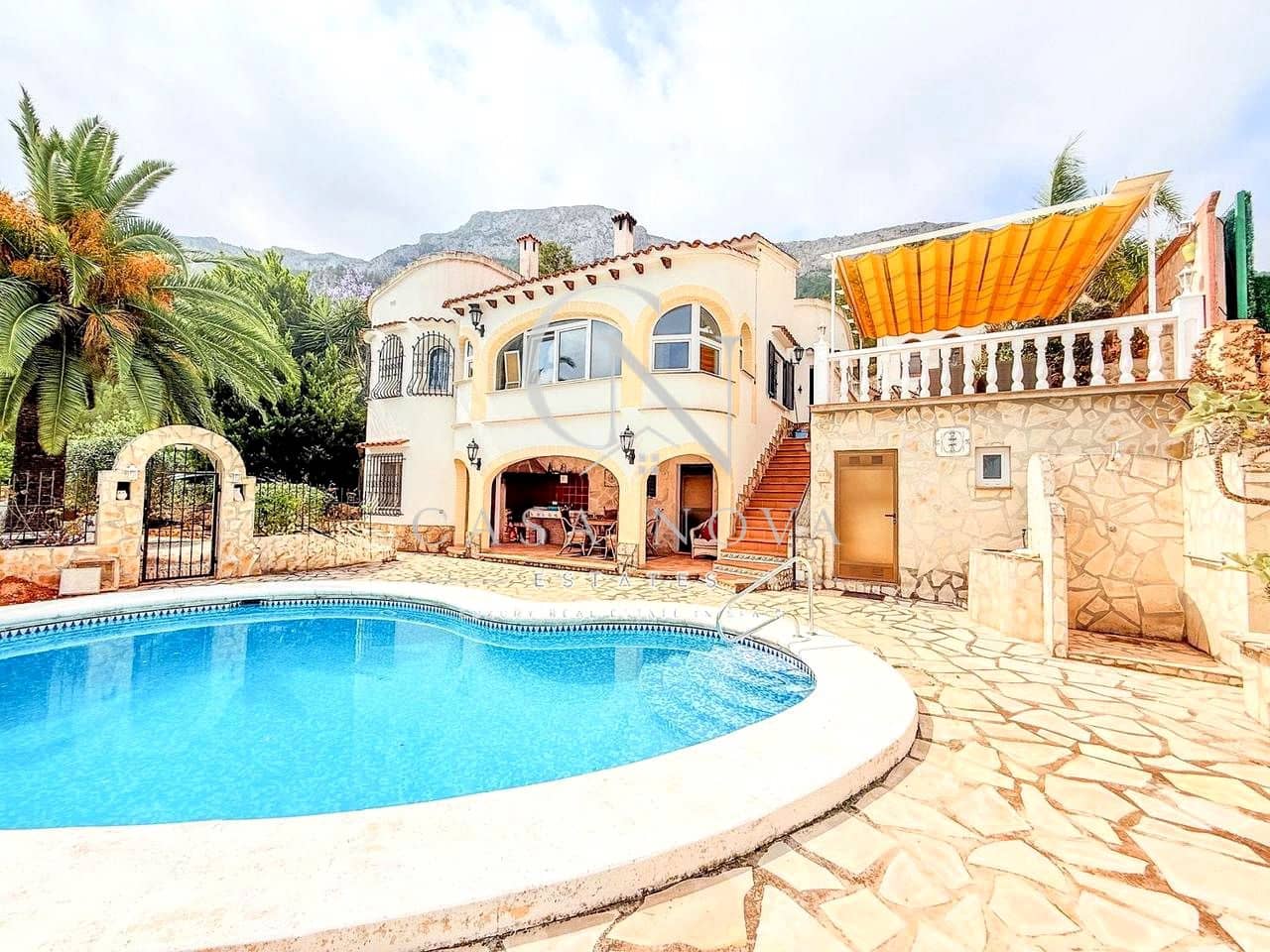 4 soverom Villa til salgs i Denia - € 565 000 (Ref: 9996567)