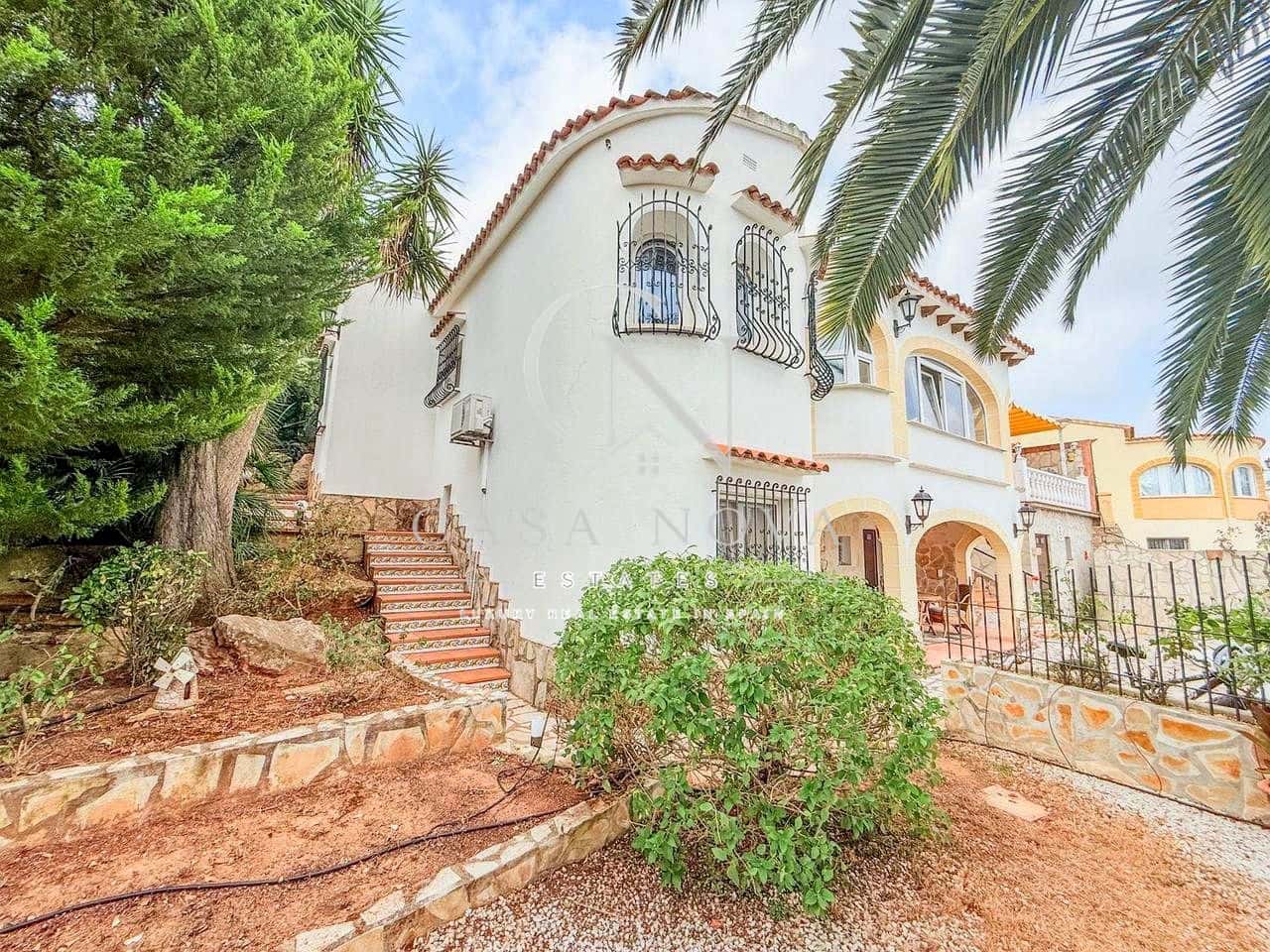 4 soverom Villa til salgs i Denia - € 565 000 (Ref: 9996567)