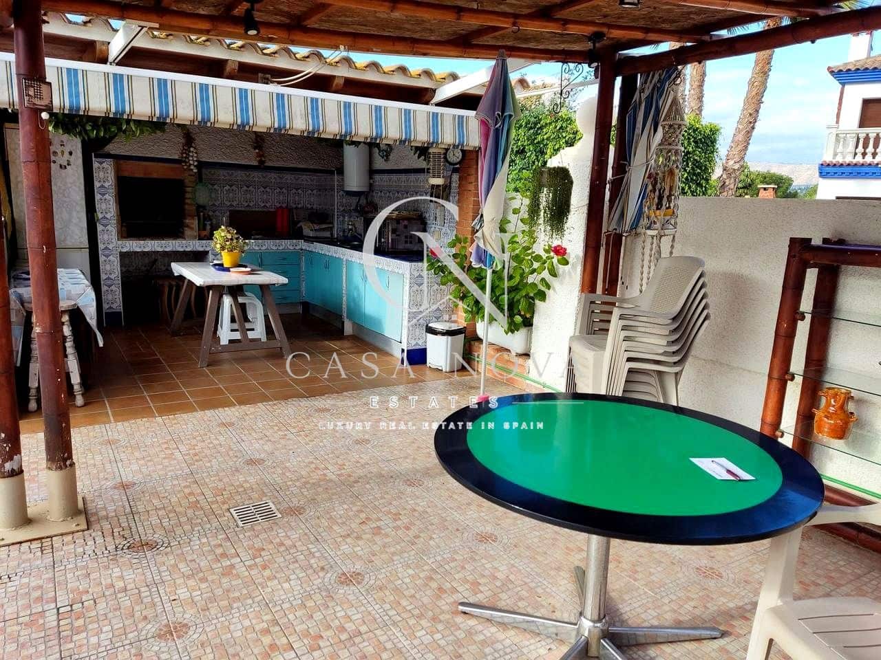 6 camera da letto Villa in vendita in Benidorm con piscina garage - 720.000 € (Rif: 9996568)