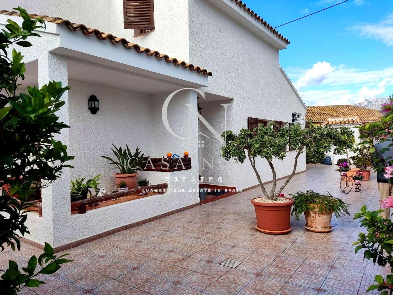 6 camera da letto Villa in vendita in Benidorm con piscina garage - 720.000 € (Rif: 9996568)
