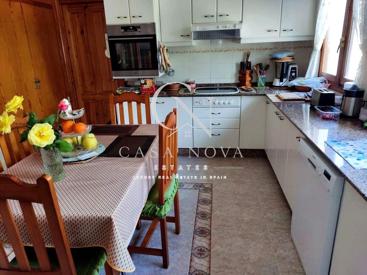 6 camera da letto Villa in vendita in Benidorm con piscina garage - 720.000 € (Rif: 9996568)