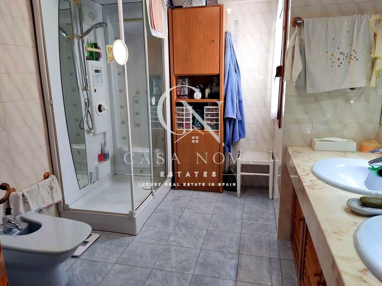 6 camera da letto Villa in vendita in Benidorm con piscina garage - 720.000 € (Rif: 9996568)