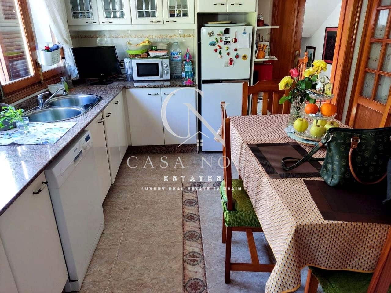 6 camera da letto Villa in vendita in Benidorm con piscina garage - 720.000 € (Rif: 9996568)