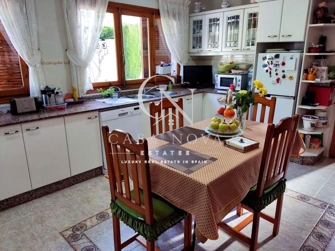 6 camera da letto Villa in vendita in Benidorm con piscina garage - 720.000 € (Rif: 9996568)