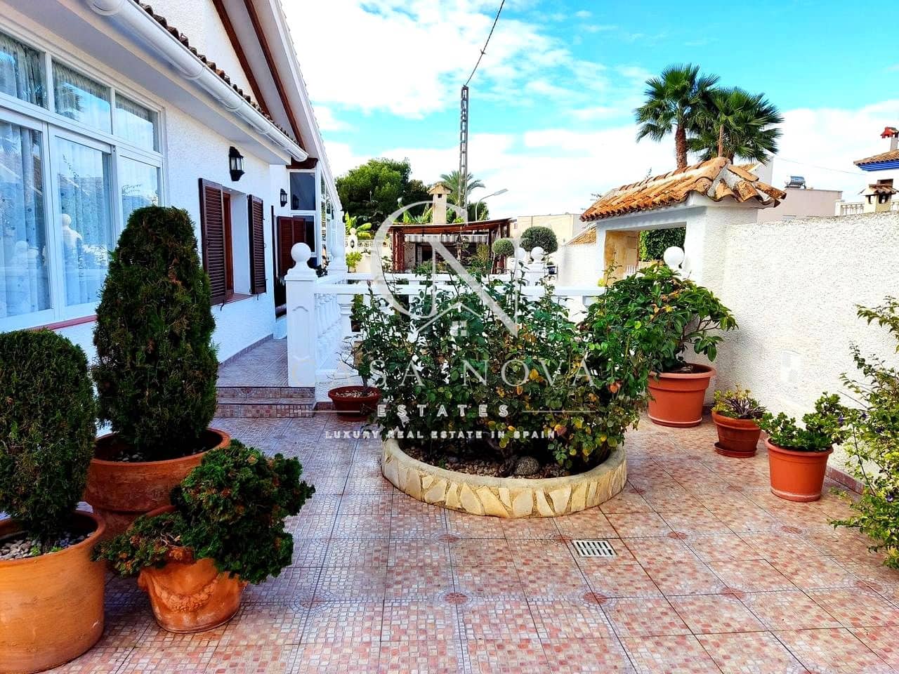 6 camera da letto Villa in vendita in Benidorm con piscina garage - 720.000 € (Rif: 9996568)