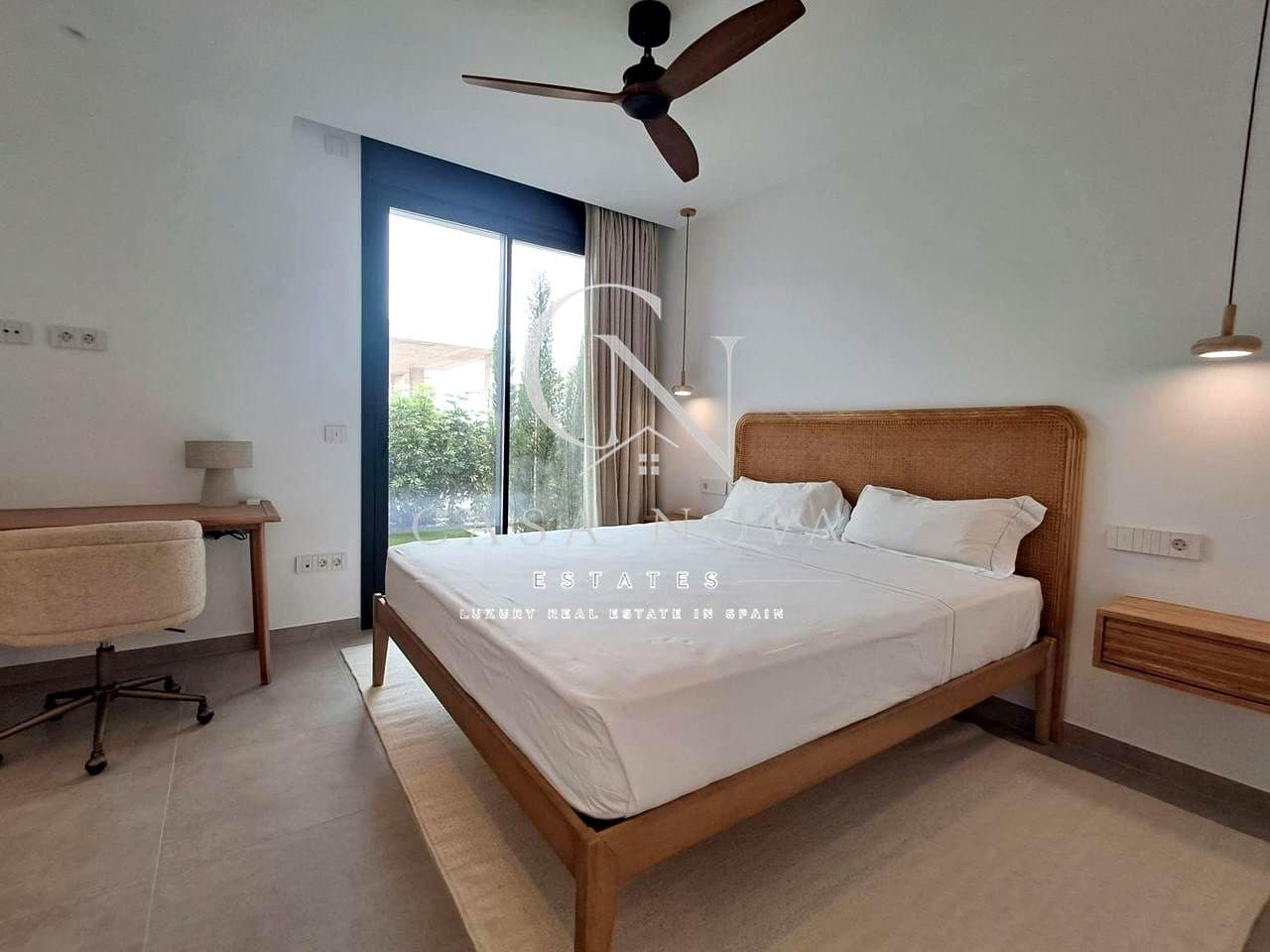 4 soveværelse Villa til salg i Alfaz del Pi / L'Alfas del Pi med garage - € 895.000 (Ref: 9997933)
