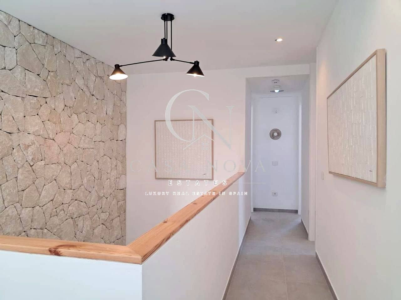 4 soveværelse Villa til salg i Alfaz del Pi / L'Alfas del Pi med garage - € 895.000 (Ref: 9997933)