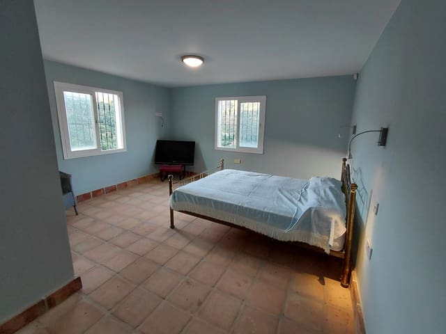 3 soveværelse Finca/Landehus til salg i Frigiliana med swimmingpool - € 385.000 (Ref: 9965921)