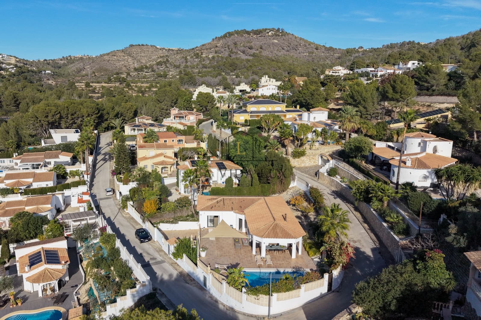 5 chambre Villa/Maison à vendre à Calpe / Calp avec piscine garage - 785 000 € (Ref: 10112103)