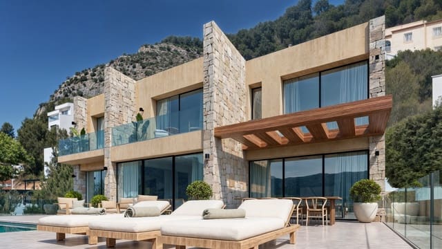 4 chambre Villa/Maison à vendre à Alcalalí / Alcanalí avec piscine garage - 1 095 000 € (Ref: 10112137)
