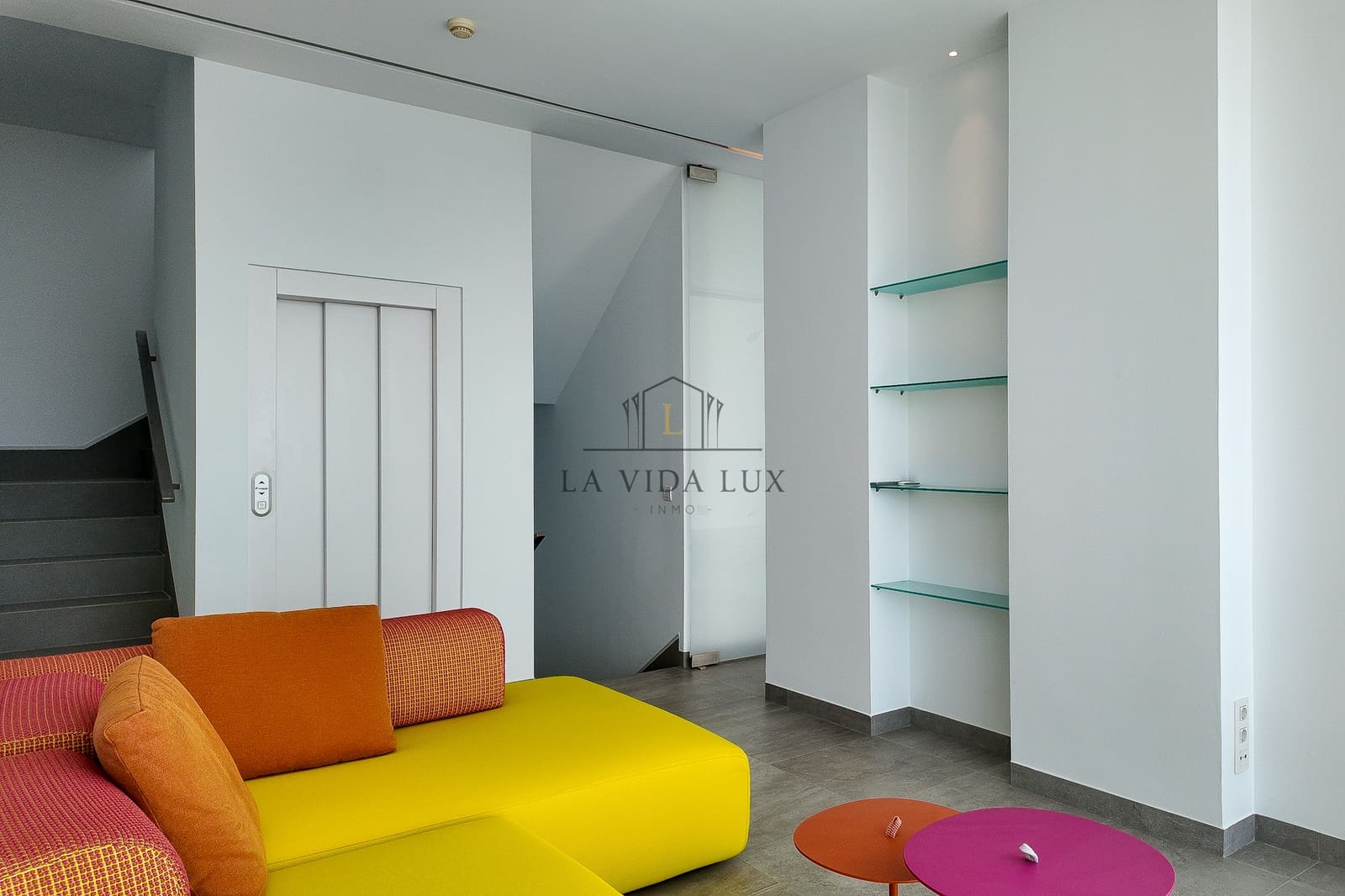 3 bedroom Villa for sale in Altea with pool garage - € 2,695,000 (Ref: 10113402)