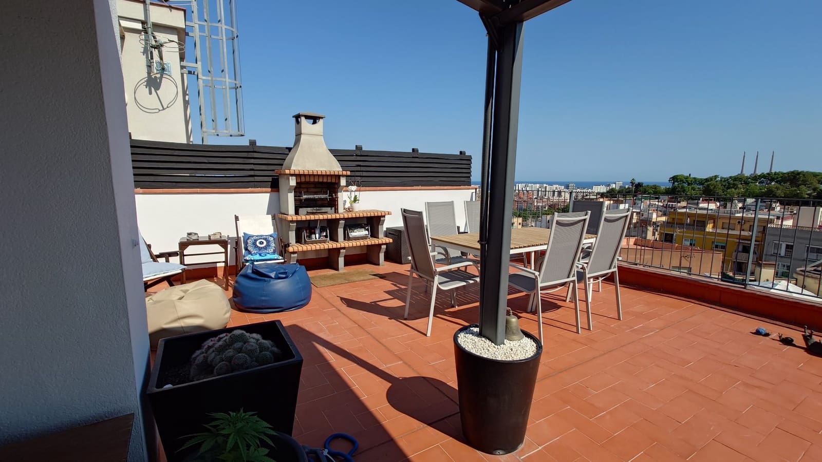 2 soveværelse Penthouse til salg i Badalona med garage - € 440.000 (Ref: 9965532)