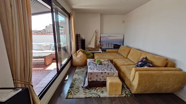 2 slaapkamer Penthouse te koop in Badalona met garage - € 444.000 (Ref: 9965532)