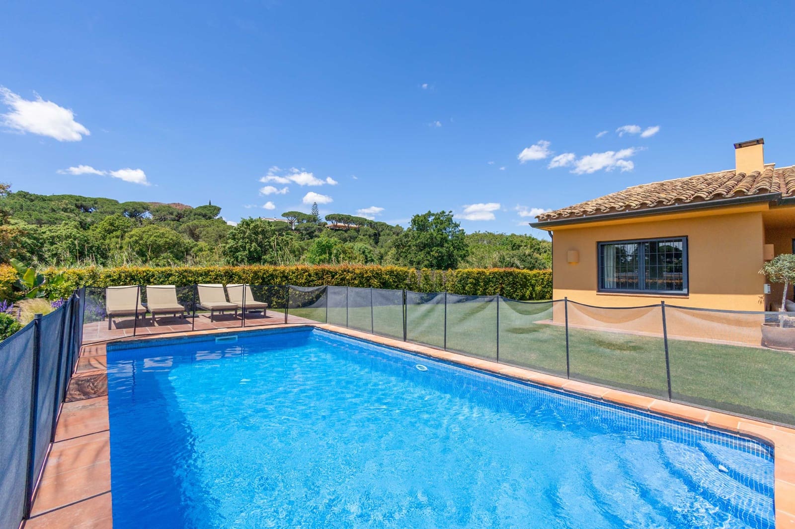 4 sovrum Villa till salu i Sant Vicenc de Montalt med pool garage - 1 250 000 € (Ref: 9974428)