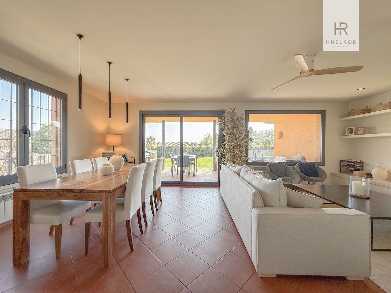 4 sovrum Villa till salu i Sant Vicenc de Montalt med pool garage - 1 250 000 € (Ref: 9974428)