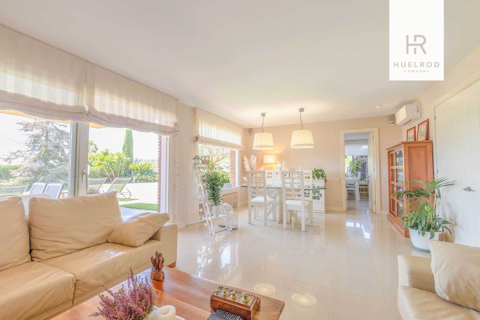 4 sovrum Villa till salu i Sant Vicenc de Montalt med pool - 1 100 000 € (Ref: 9974431)