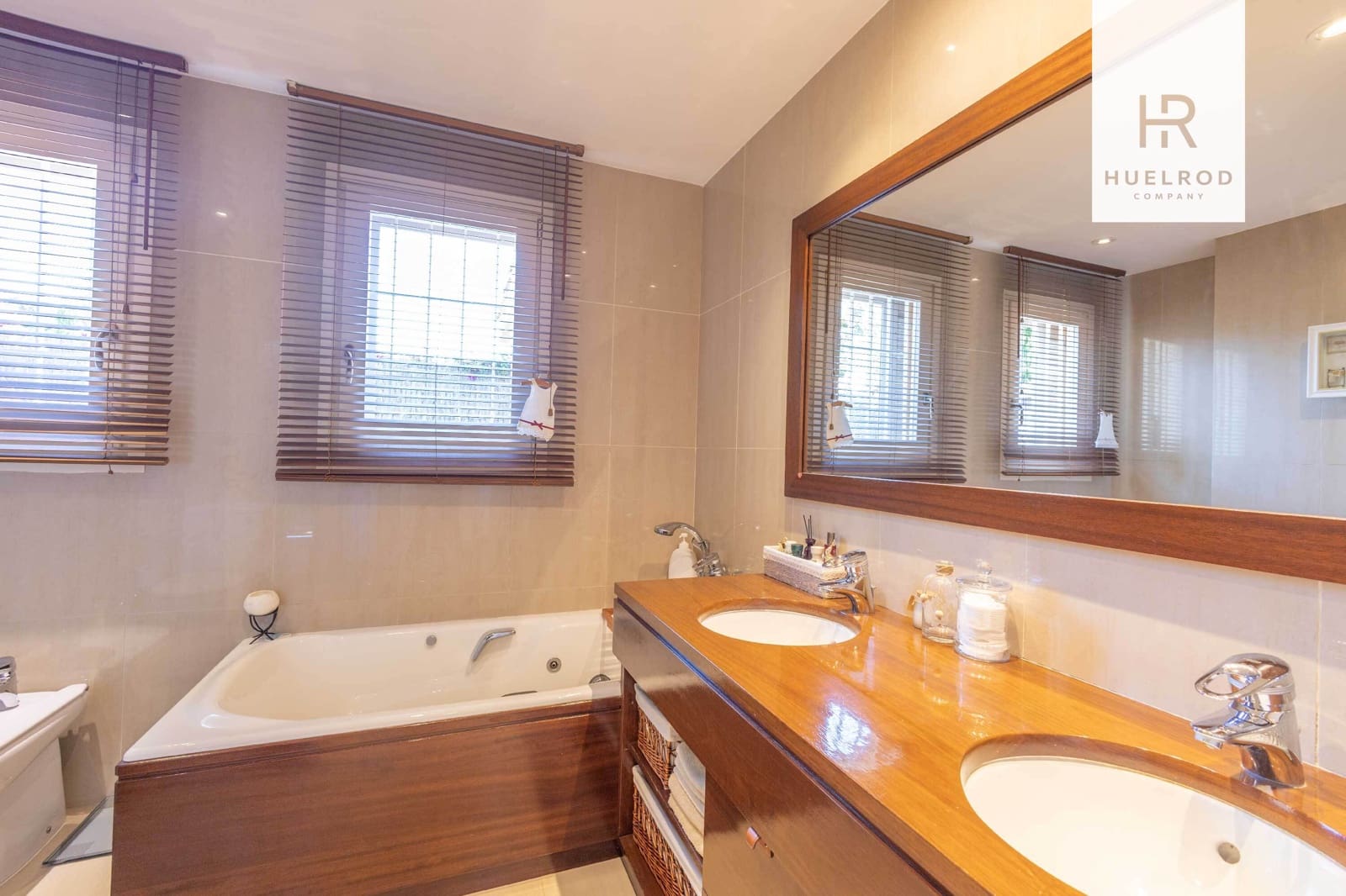 4 sovrum Villa till salu i Sant Vicenc de Montalt med pool - 1 100 000 € (Ref: 9974431)